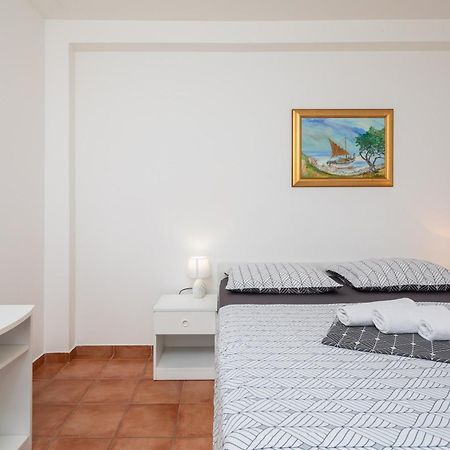 Adriatic Blue Apartments Lokva Rogoznica Exterior photo