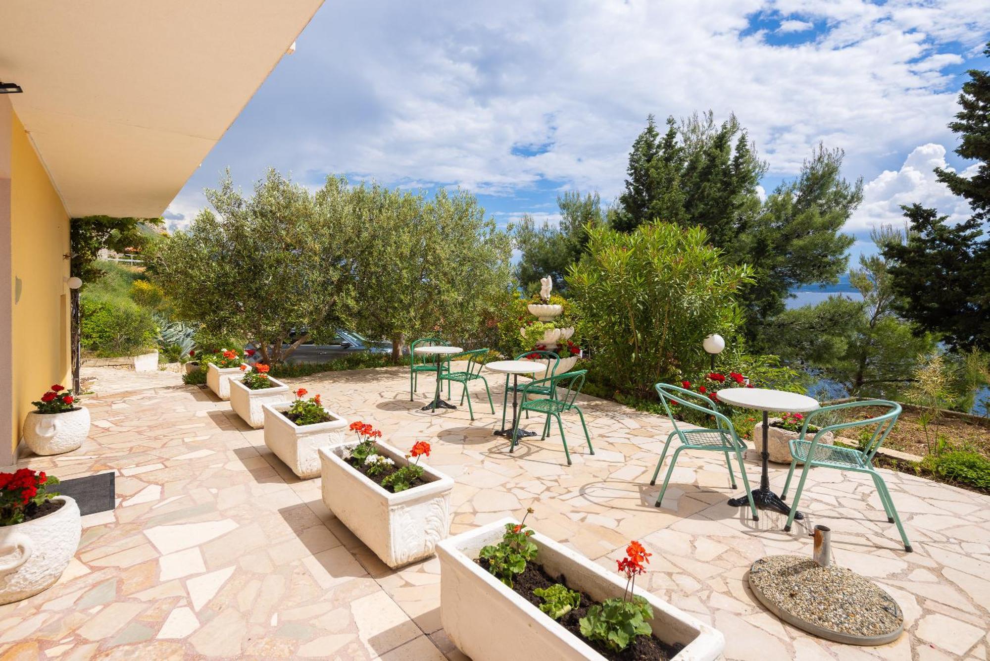 Adriatic Blue Apartments Lokva Rogoznica Exterior photo